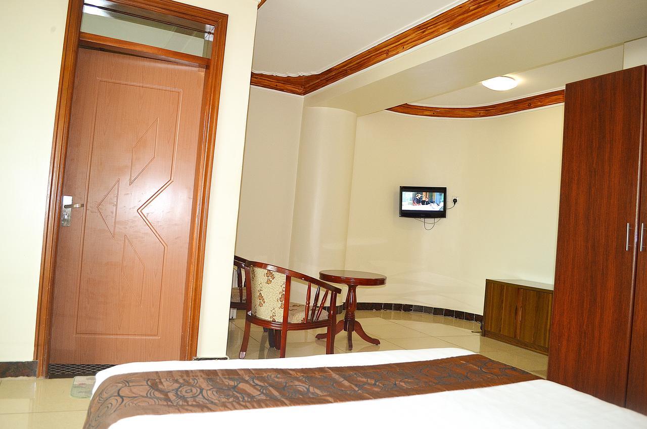 Mt. Zion Hotel Kampala Kültér fotó