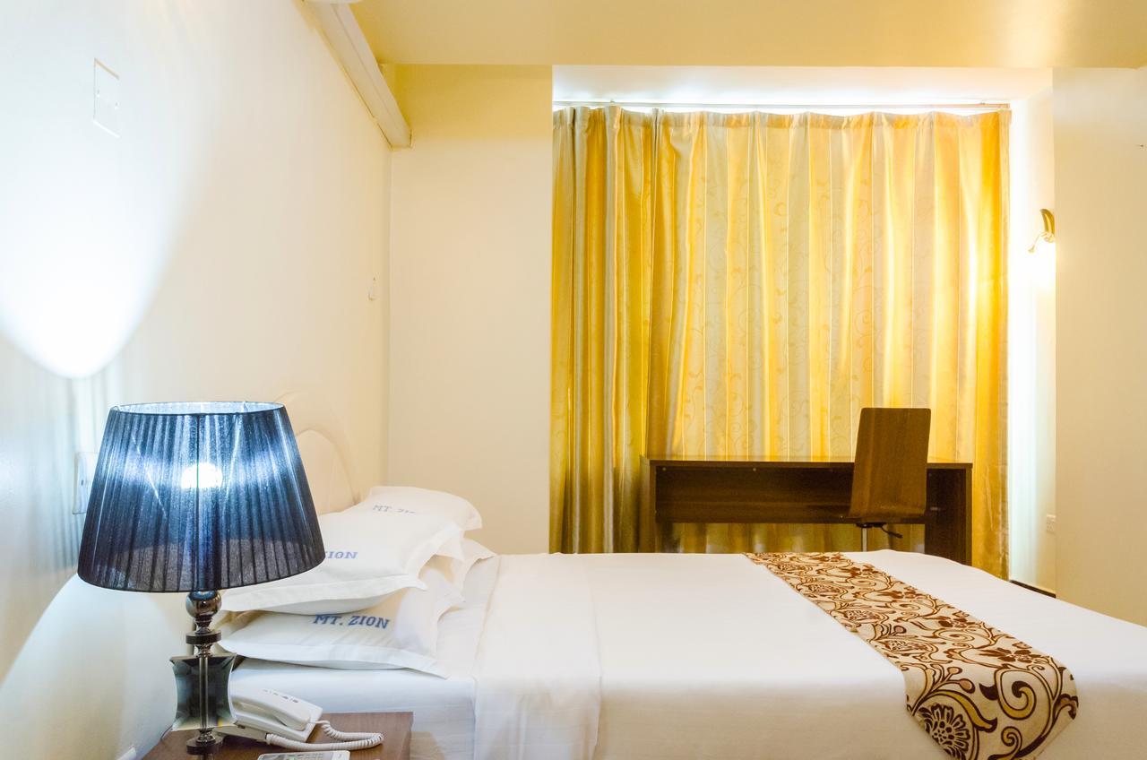 Mt. Zion Hotel Kampala Kültér fotó