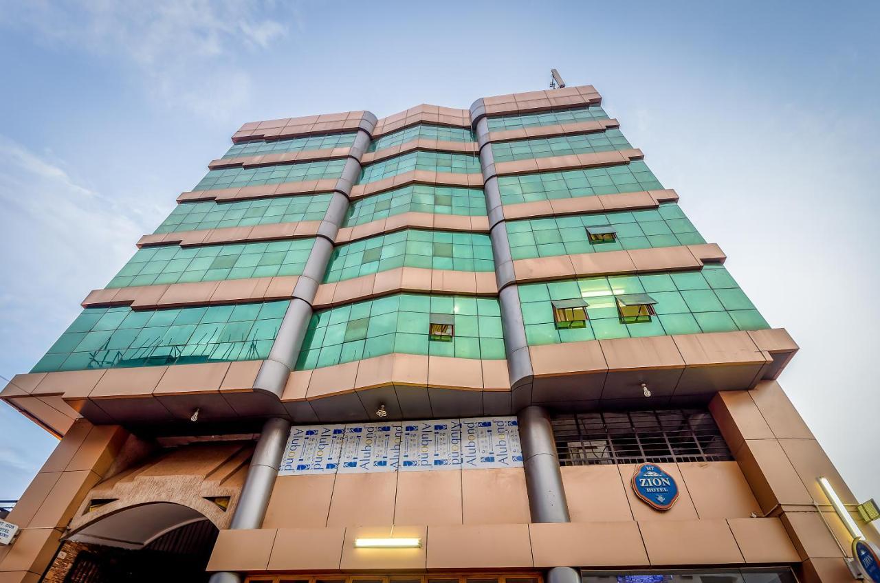 Mt. Zion Hotel Kampala Kültér fotó